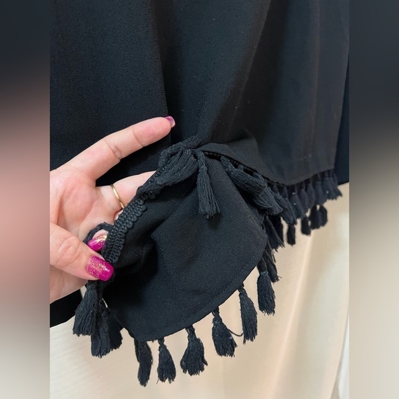 ⚫️ BOGO Black Zara woman hassle detail size medium casual classy - Picture 4 of 7